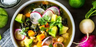 ¿Qué piensan los expertos en nutrición acerca de la dieta «Pegan» ¿Comer tarde en la noche causa aumento de peso?