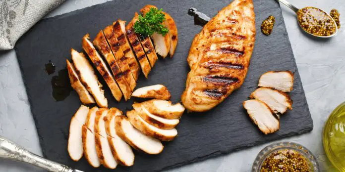 Cómo cocinar pechuga de pollo: 9 métodos de cocción fáciles