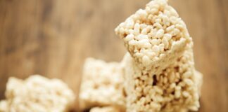 Cereales y golosinas crujientes de arroz sin gluten