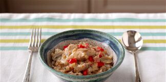 Una receta saludable de Stroganoff hecha con pollo