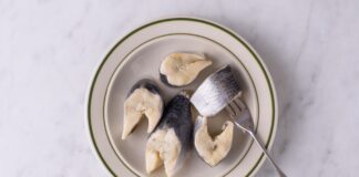 Hechos nutricionales y beneficios para la salud del arenque