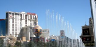 Cómo disfrutar de un paseo por el Strip de Las Vegas